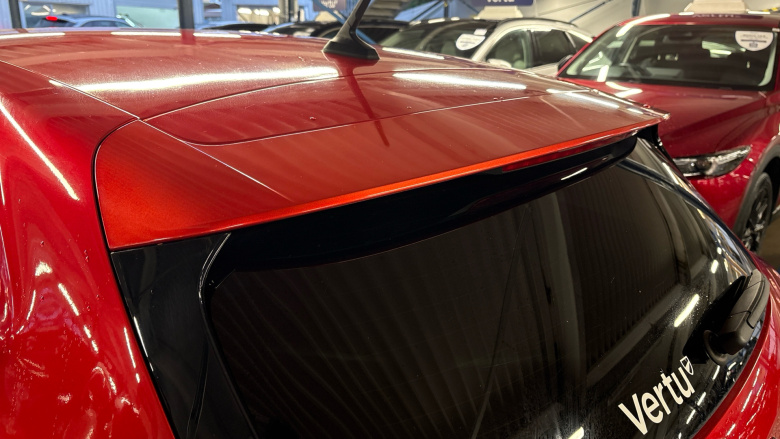 Renault Clio 1.0 TCe 100 Iconic 5dr Petrol Hatchback